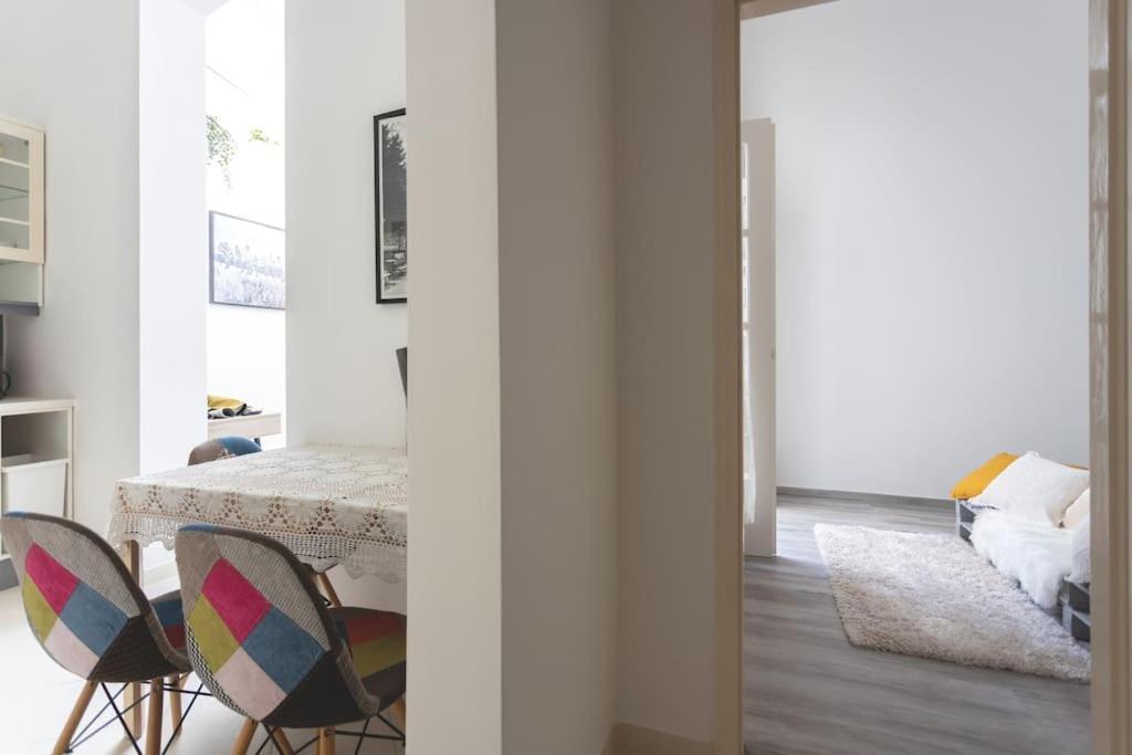 Apartment Central Bliss Bright City Haven