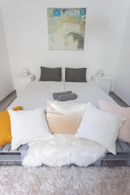 Apartment Central Bliss Bright City Haven *